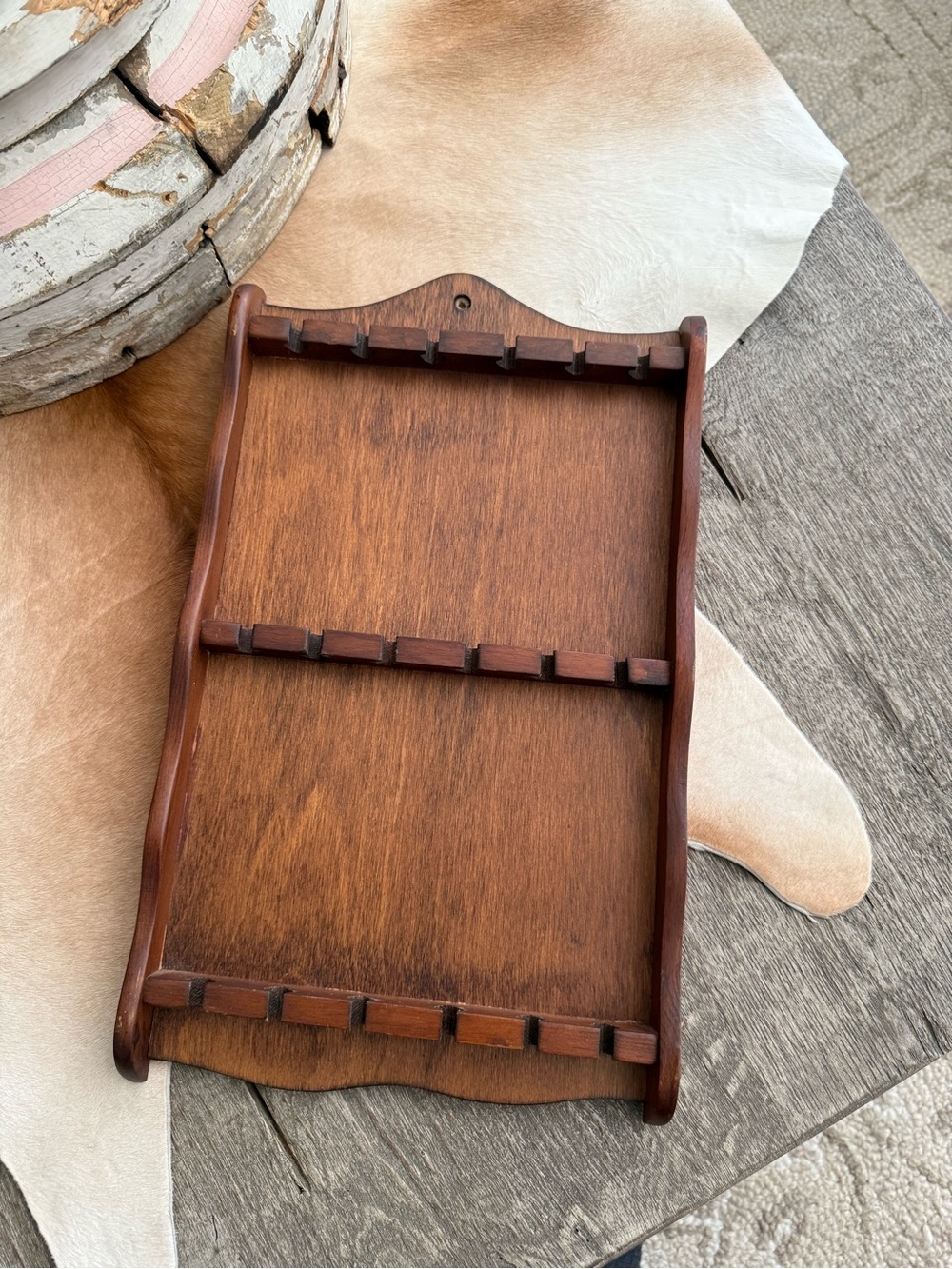 Vintage Wooden Wall-Mount Spoon Holder Rack Shelf in Brown